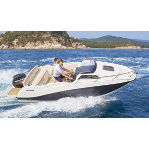 http://www.simpson-marine.co.uk/5670-thickbox_default/quicksilver-activ-555-cabin.jpg